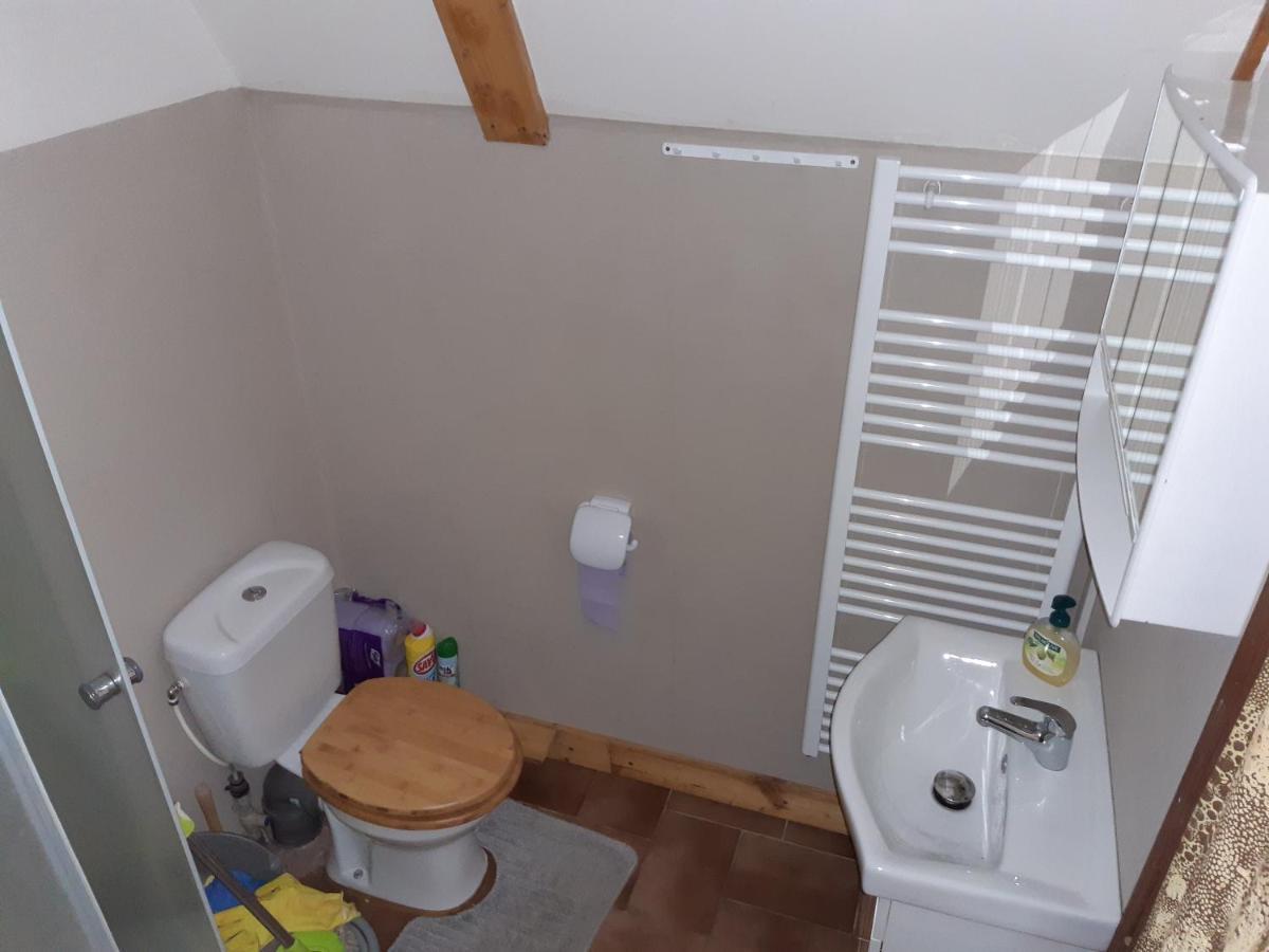 Holiday Home Zajicovi Rabyne Zewnętrze zdjęcie